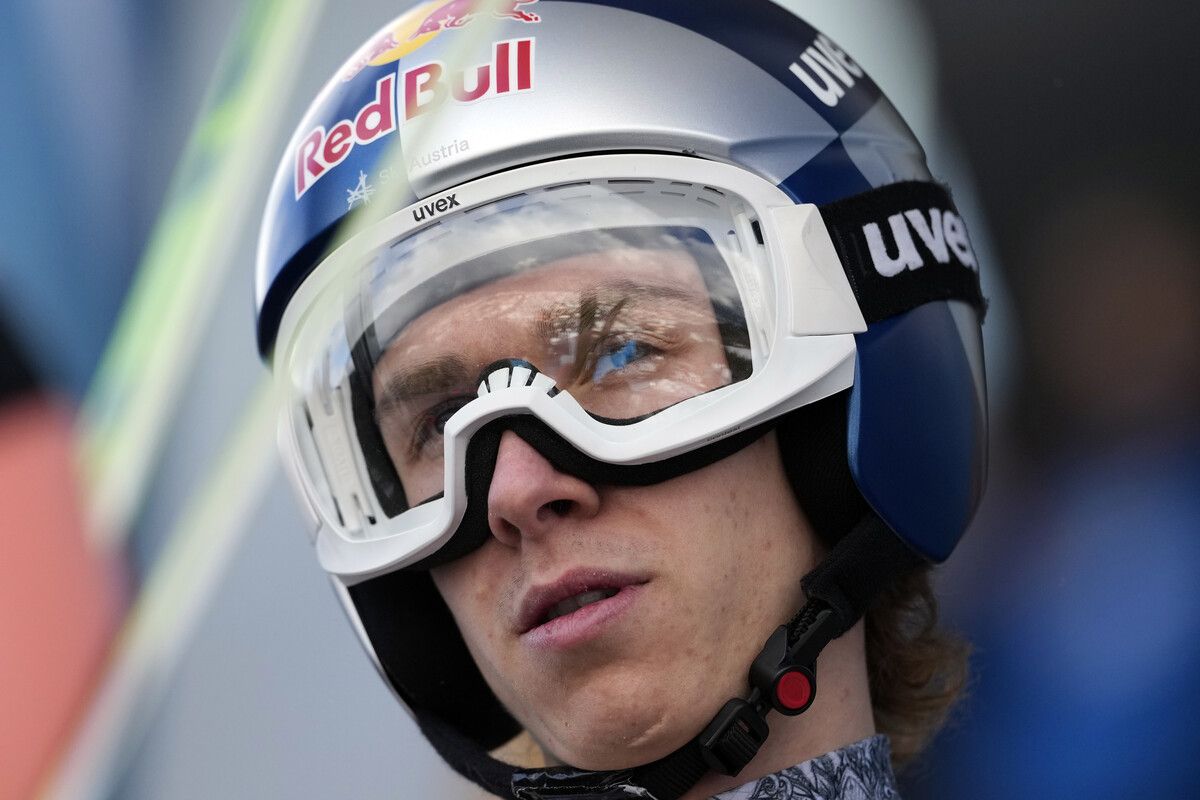 Dreimal Anspannung, drei Gesichter: Daniel Tschofenig führt die Gesamtwertung der Tour an.⇒ap