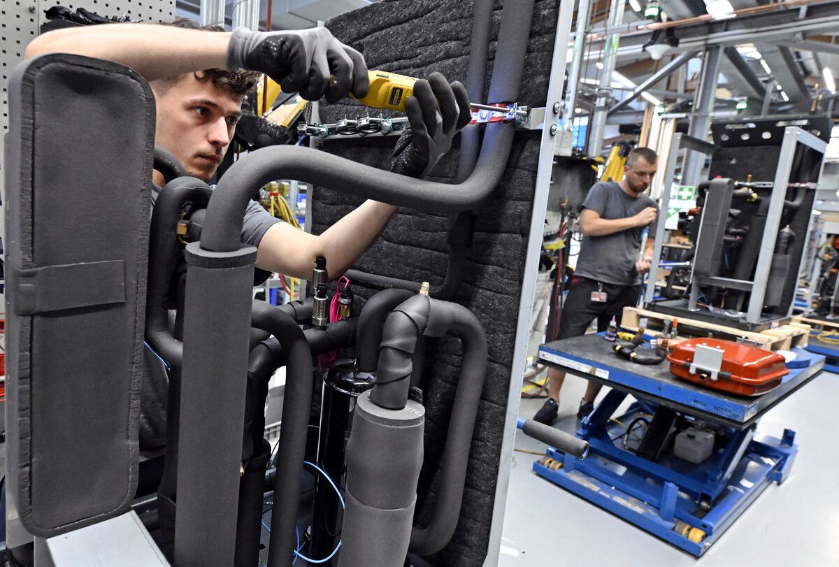 Werden auch in Vorarlberg immer beliebter: Wärmepumpen. Sie sind eine Schlüsseltechnologie für die Klimaneutralität in Gebäuden. ⇒APA/Hans Klaus Techt