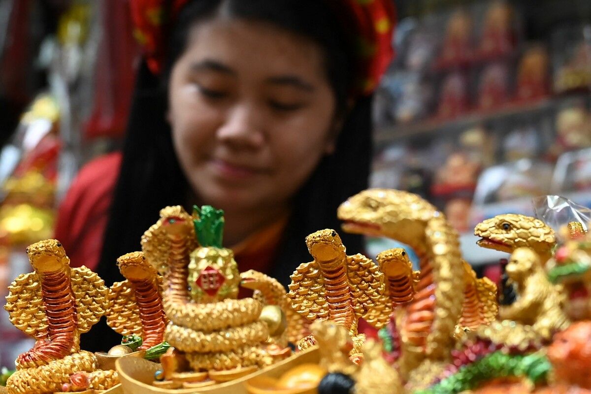 In Asien beginnt heute das „Jahr der Schlange“. In vielen Ländern in Asien wird der Jahreswechsel mit Festen und Veranstaltungen gefeiert. afp