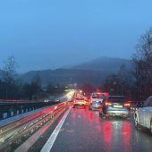 Warten bei Dornbirn Nord