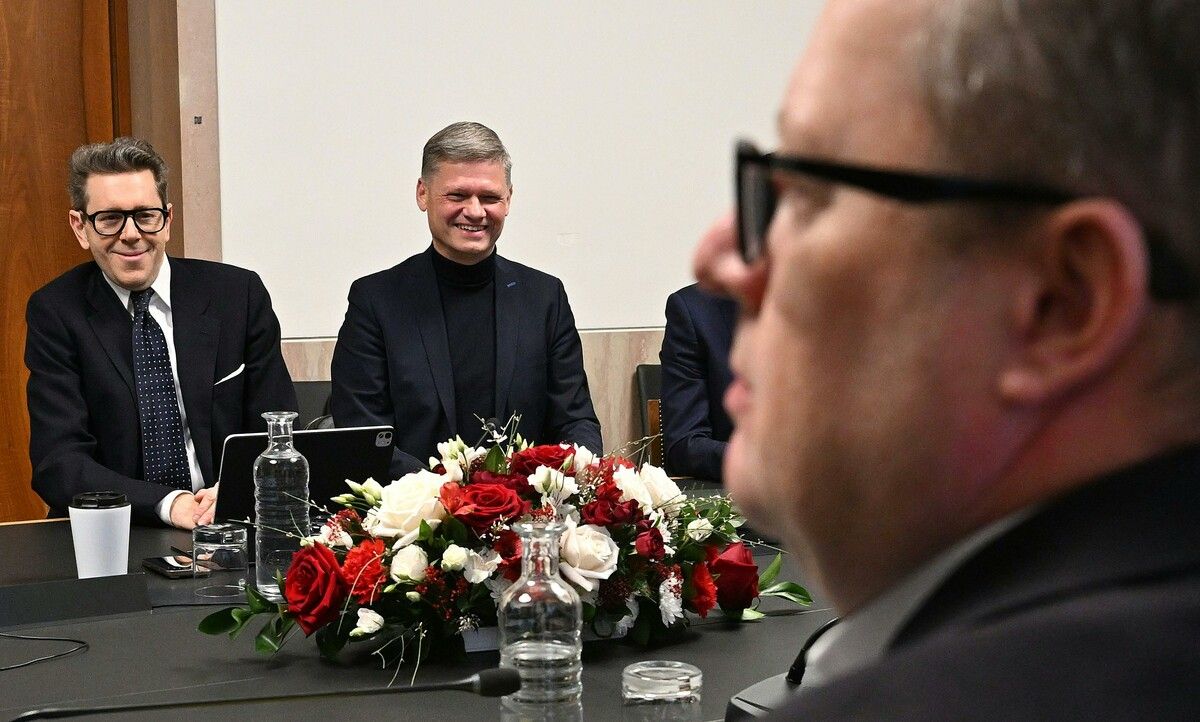 Noch gibt es viel zu klären, bis eine blau-schwarze Koalition steht, etwa zwischen Harald Mahrer (ÖVP), Andreas Hanger (ÖVP) und Hubert Fuchs (FPÖ). (v. l.). APA