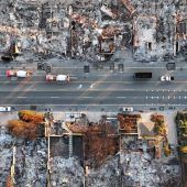 Feuerwehr in L.A. macht Fortschritte: Starkwinde flauen ab