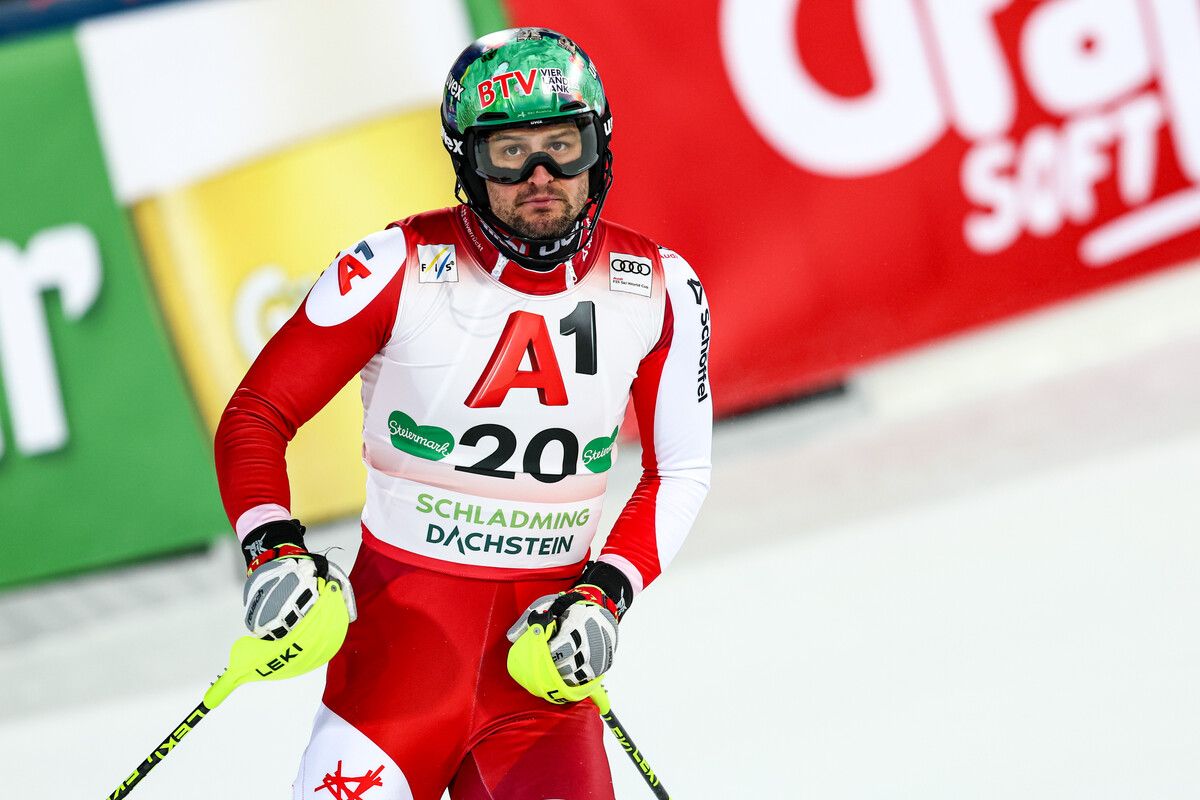 SCHLADMING,AUSTRIA,29.JAN.25 - ALPINE SKIING - FIS World Cup, night slalom, men. Image shows Johannes Strolz (AUT). Photo: GEPA pictures/ Hans Oberlaender