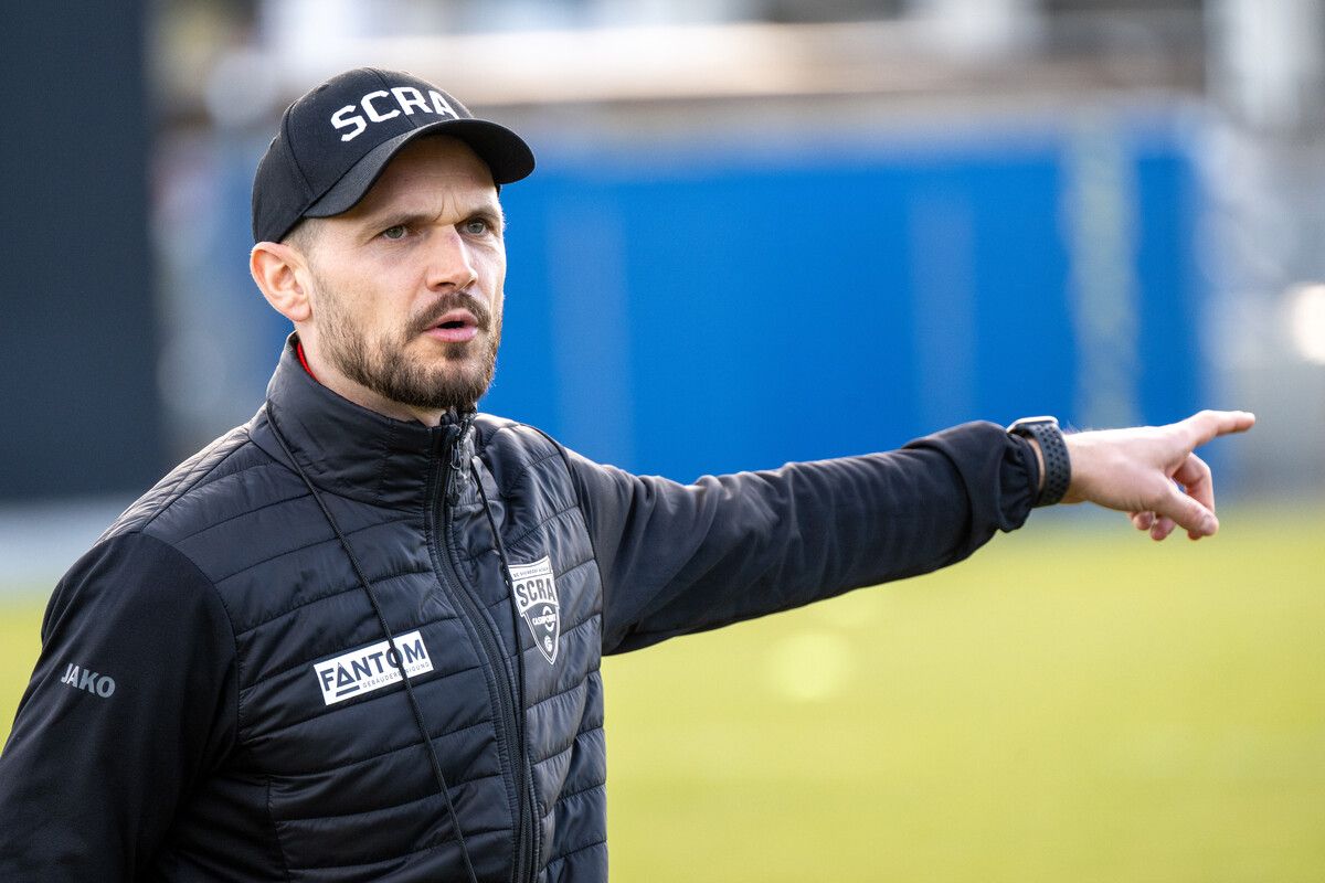 Seit drei Monaten im Amt, erlebt Altachs Cheftrainer Fabio Ingolitsch erstmals eine Vorbereitungszeit mit der Mannschaft.⇒gepa