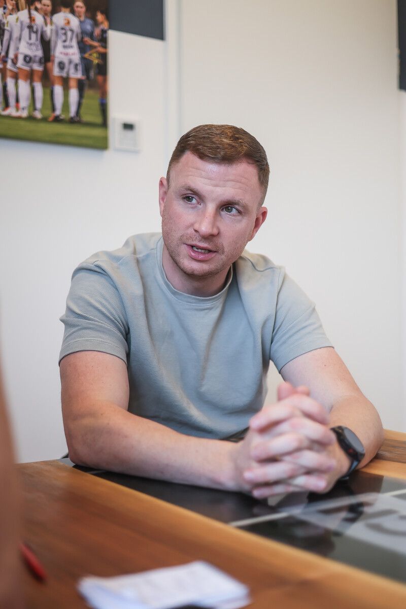 Tobias Thies, Sportchef bei Altachs Frauen, skizziert die Ziele für den Verein.⇒Steurer