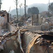 Brände in Los Angeles – Feuerwehren kämpfen gegen Zeit