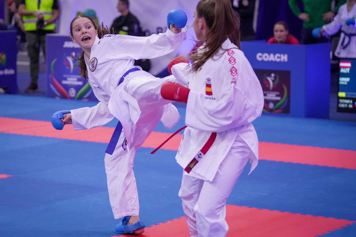 Auf Anhieb zeigte Aurelia Greif (l.) bei der Karate-Nachwuchs-EM mit Rang fünf auf.⇒VN