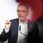 Politik in Kürze