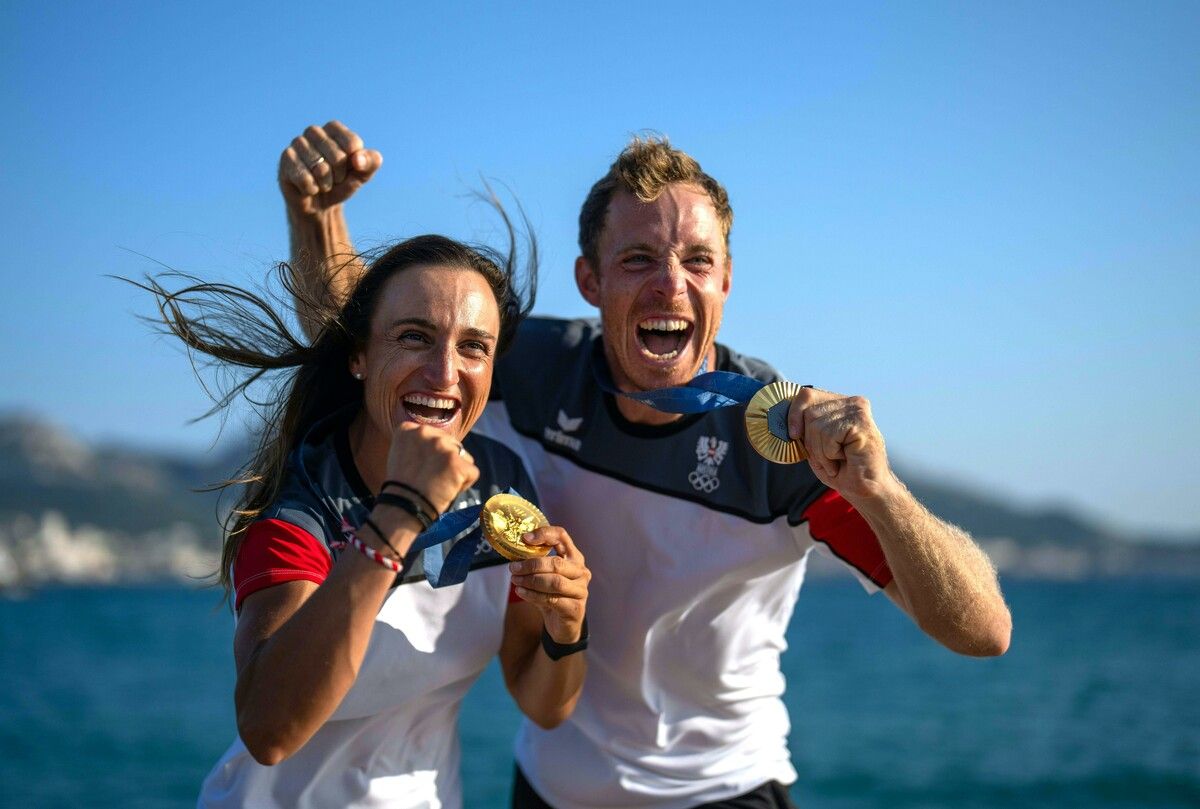 Der sporthistorische Moment für Vorarlberg am 8. August 2024 in Marseille: Der Bregenzer Lukas Mähr gewinnt mit Lara Vadlau die Olympiagoldmedaille in der 470er-Mixed-Klasse im Segeln.⇒Apa