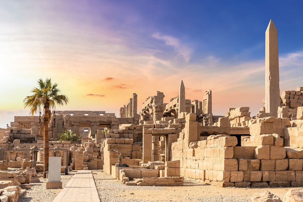 Die imposanten Ruinen des Karnak-Tempels in Luxor.⇒Shutterstock