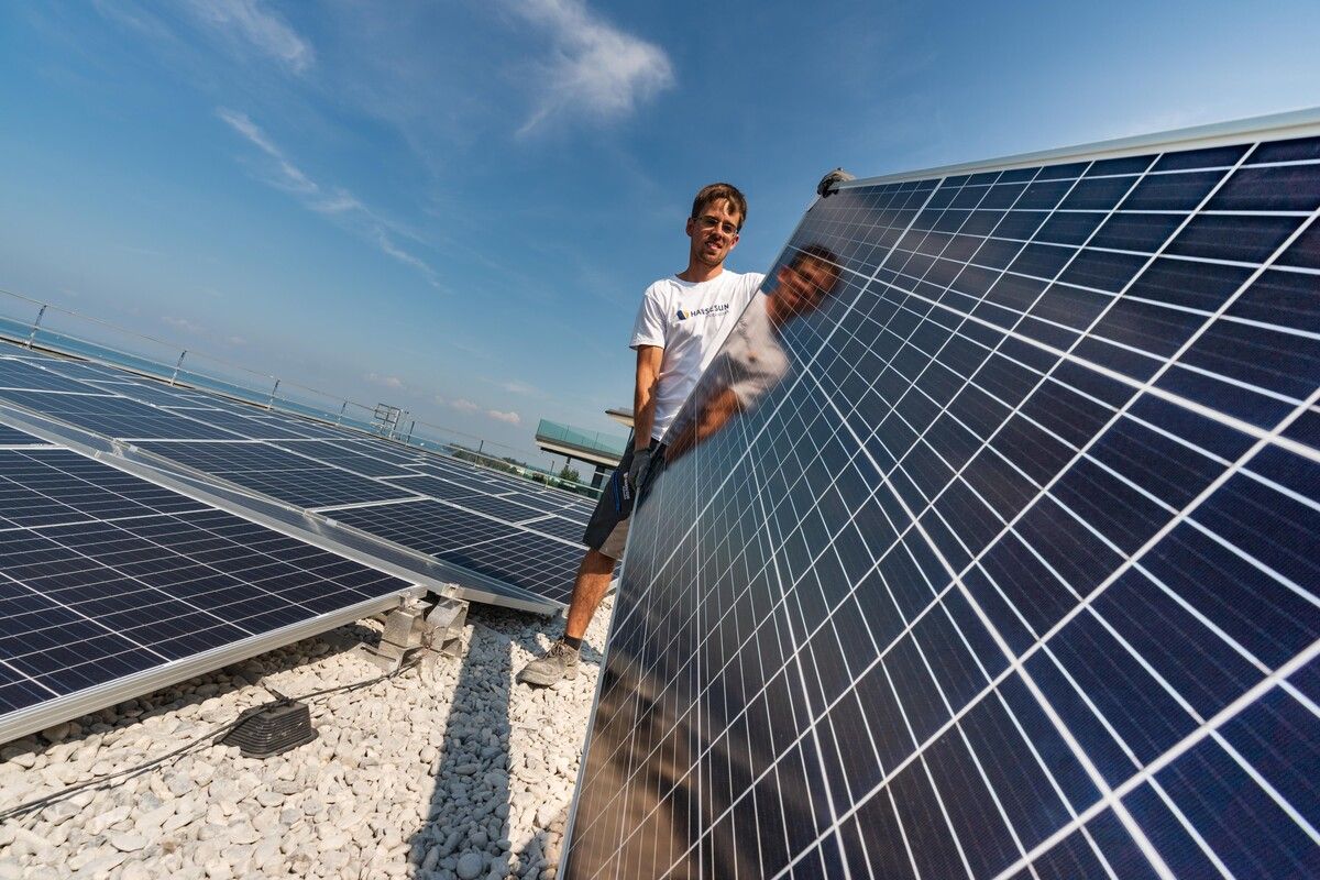 Die Mehrwertsteuerbefreiung auf Photovoltaik-Anlagen bleibt vorerst bestehen. ⇒Hansesun