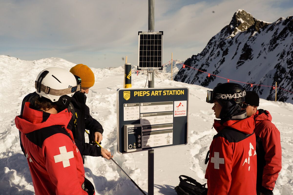 Die Pistenretter der Silvretta Montafon üben regelmäßig. ⇒Riedelsperger