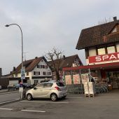 Verwirrung beim Parken vor dem Spar