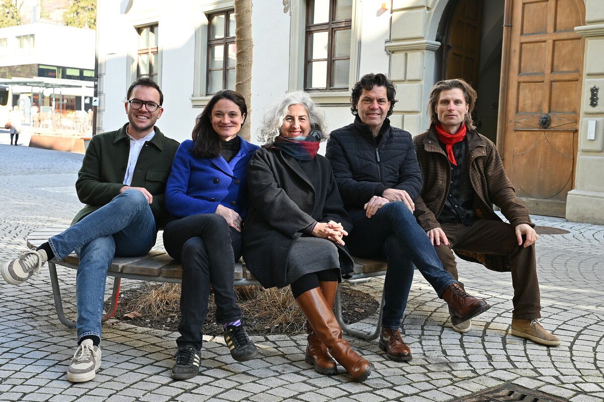 Feldkirch hat im Rahmen des Feldkircher Jubiläumsjahres Kulturschaffende eingeladen, Visionen für ein lebenswertes Feldkirch im Jahr 2125 zu entwerfen. ⇒stadt feldkirch