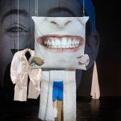 Ein eindringliches Schauspiel feierte Uraufführung. »D5