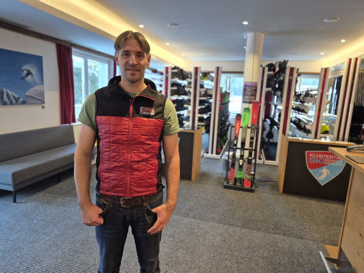 Für Skischulleiter Christian Melmer ist die Entscheidung, vor Ostern zu schließen, ein Schritt zurück. ⇒vn/jun