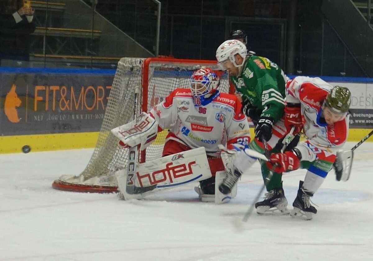 Heimspiel in Dornbirn: Die Wälder Eishockeycracks kämpfen in der Qualifikationsrunde um den Einzug ins Pre-Play-off.