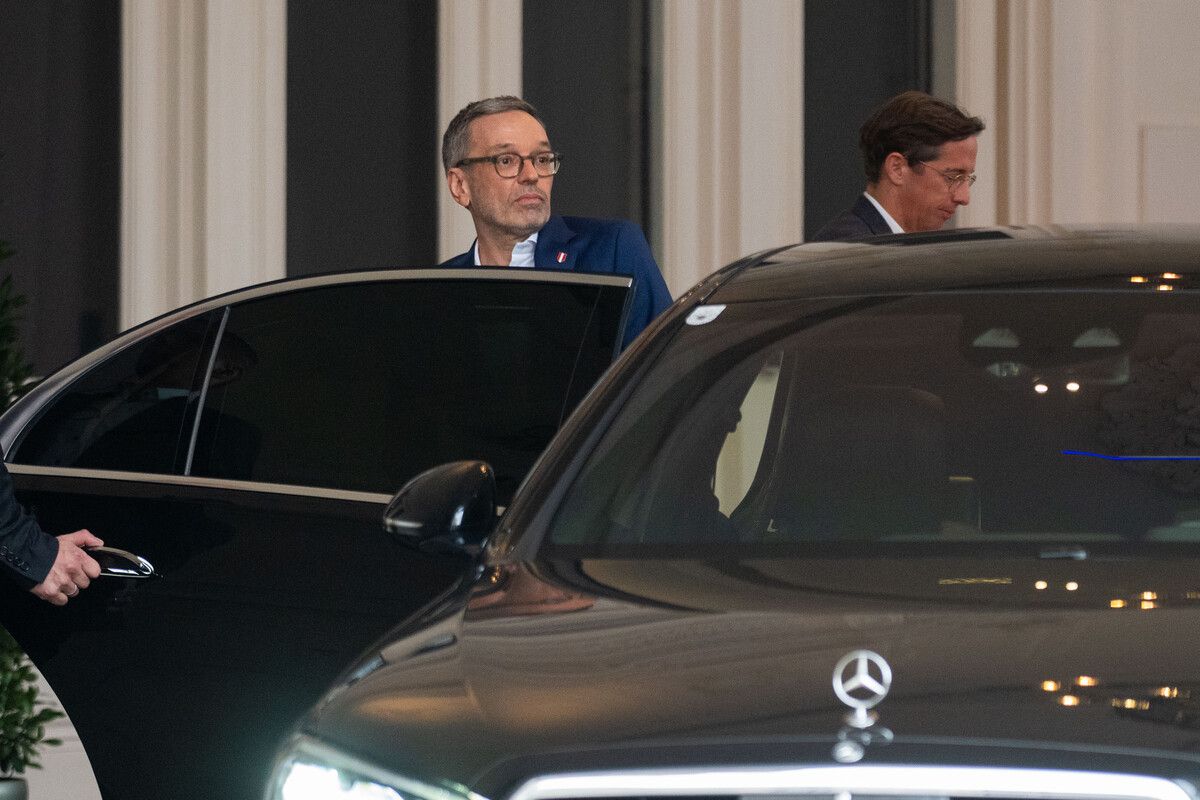 Herbert Kickl verschwand nach dem Treffen gleich im Auto.⇒APA