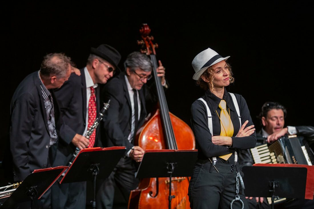 Humorvolles und abenteuerliches Musiktheater.
              MEHR MUSIK! Augsburg / Frauke Wichmann