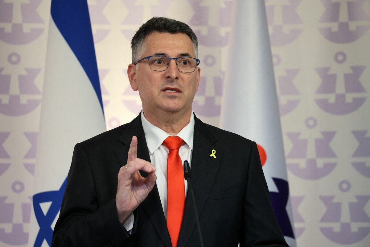 Israels Außenminister Gideon Sa‘ar: „Streben die Freilassung aller Geiseln an.“⇒afp