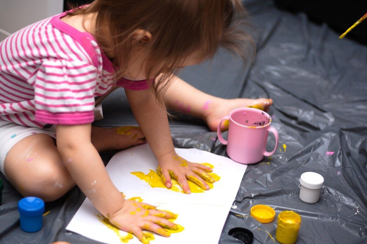 Die Betreuung von Kindern muss eine entsprechende Qualität aufweisen.⇒vn