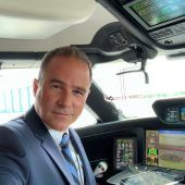 Vom Rathaus ins Cockpit
