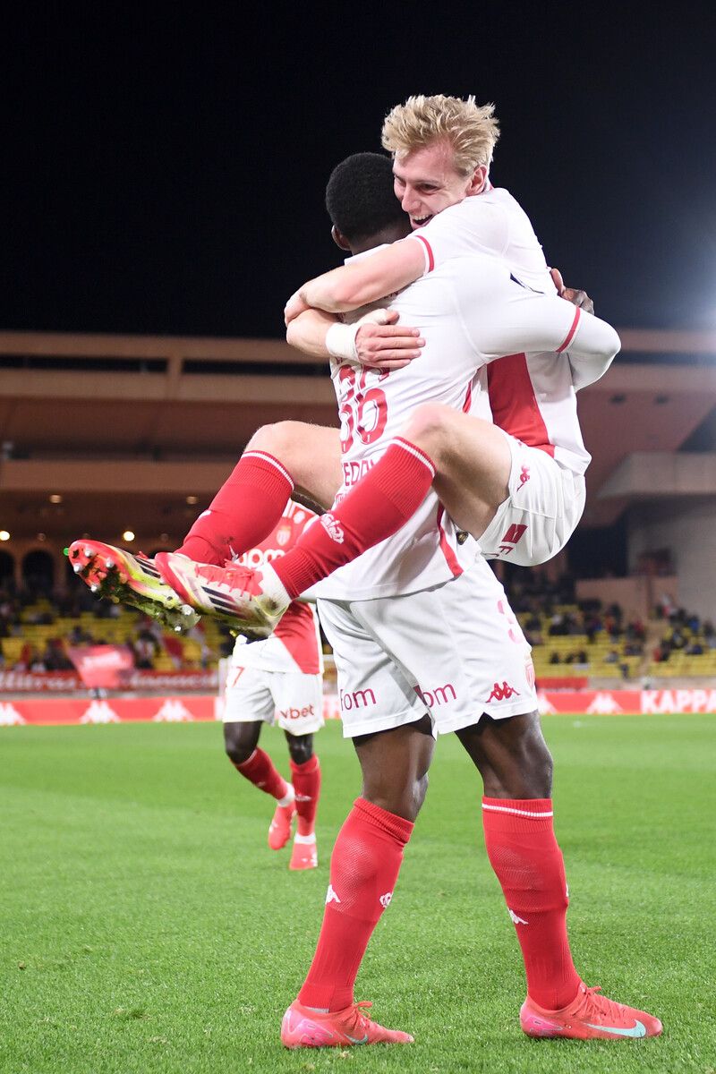Riesenjubel bei Mika Biereth über seinen lupenreinen Hattrick für den AS Monaco.⇒gepa