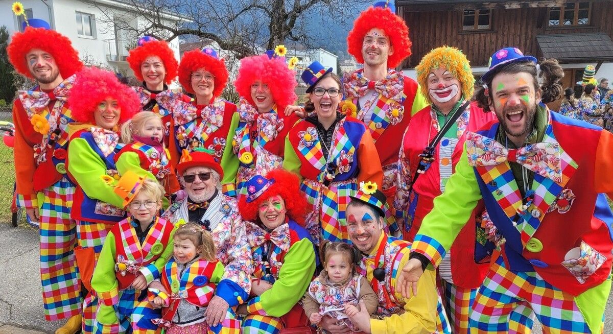 Seit vielen Jahren ist die Gruppe „Hotzenplotz“ als gut gelaunte Stammgäste beim Lochauer Umzug mit dabei. ⇒BMS