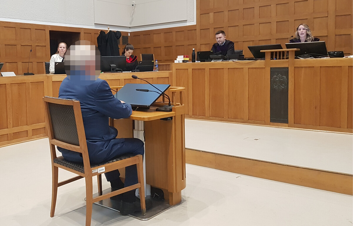 Am Montag begann der Prozess gegen den 76-jährigen Pensionisten am Landesgericht Feldkirch.⇒eckert