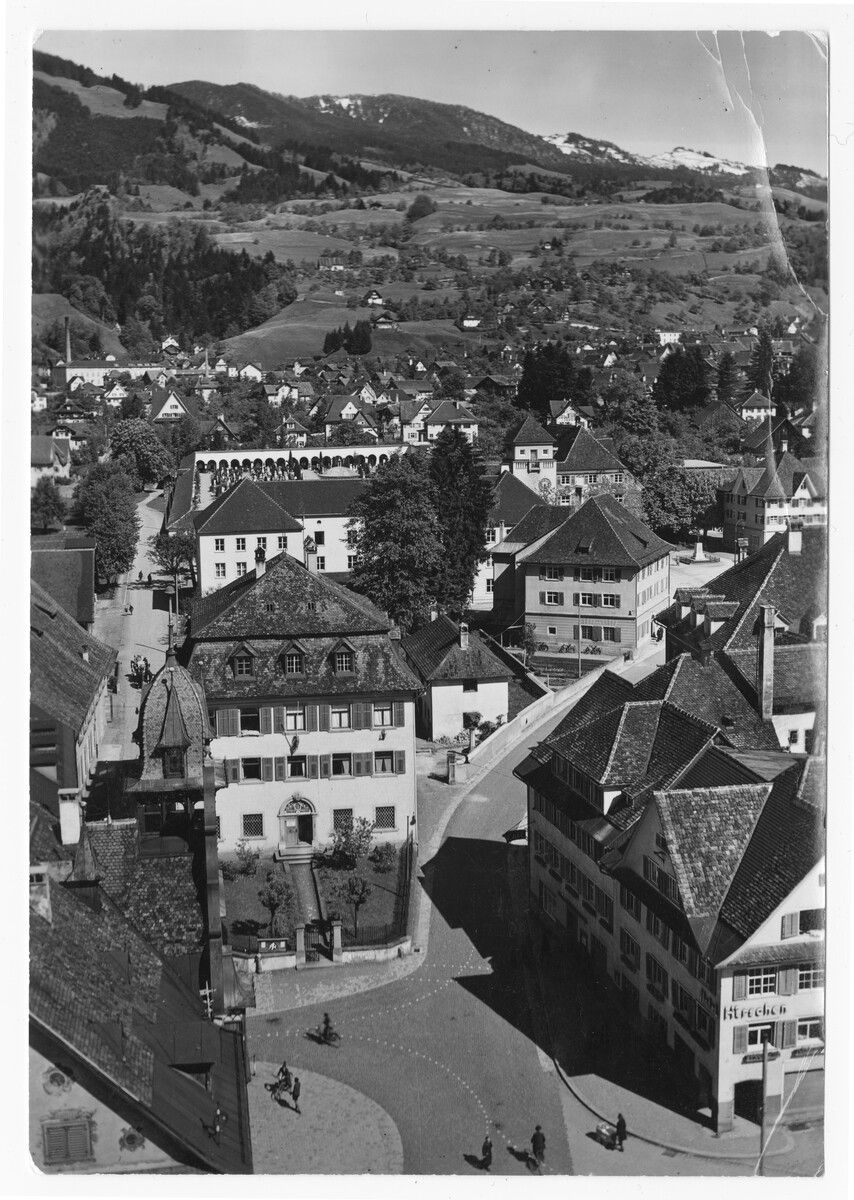 Das fast 230 Jahre alte Haus am Marktplatz 11 beherbergt heute das Dornbirner Stadt­museum.⇒Stadtmuseum