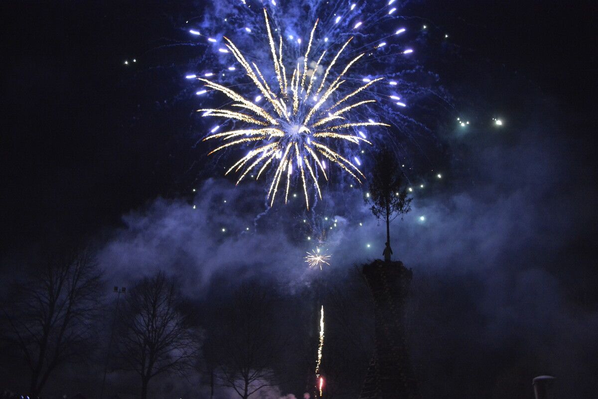 Das imposante Feuerwerk bildete den Abschluss des gelungenen Gemeinschaftsfunken.