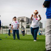 Fußball inklusive