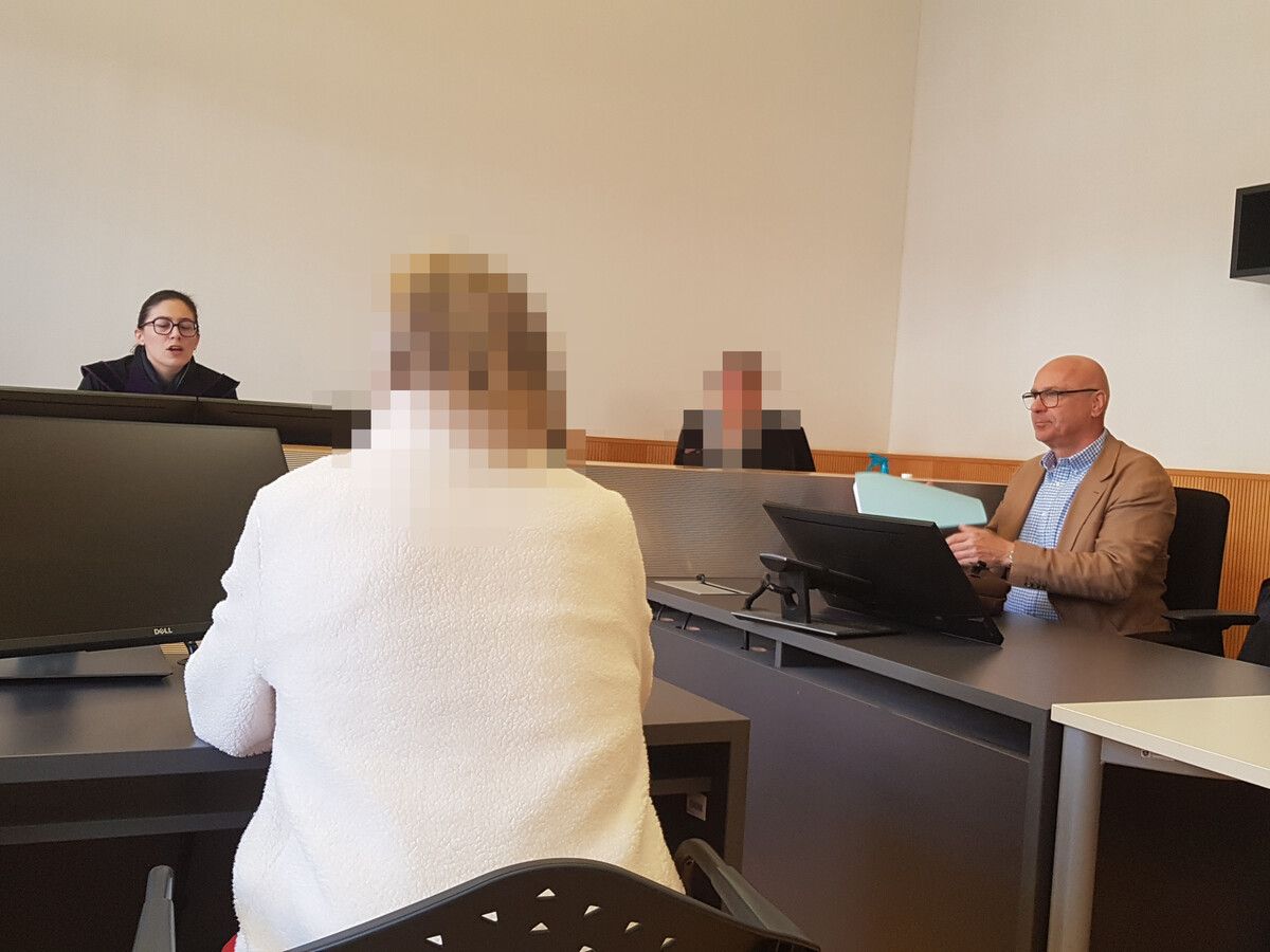 Der 71-jährige Angeklagte ist vor Gericht schon längst kein Unbekannter mehr. ⇒eckert