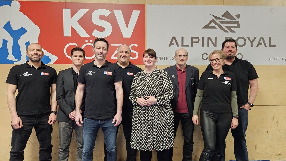 Der aktuelle Vorstand: Josef Hubinka, Lars Häusle, Matthias Kathan, Obmann Kemal Demirel, Sabrina Melioris, Michael Häusle, Cornelia Demirel und Michael Loacker.⇒alo
