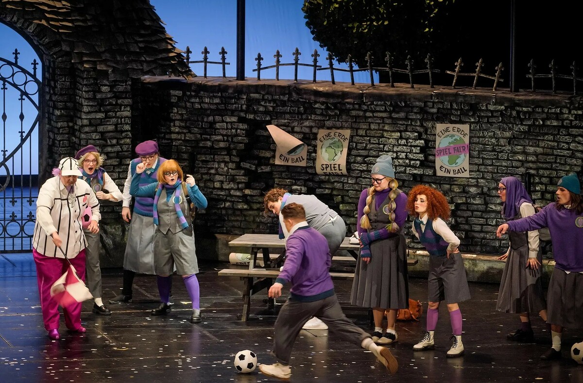 „Der Freischütz für Kinder“ wurde im Februar in Berlin uraufgeführt, die Premiere in Bregenz findet am Sonntag statt.⇒Staatsoper Unter den Linden/Arno Declair