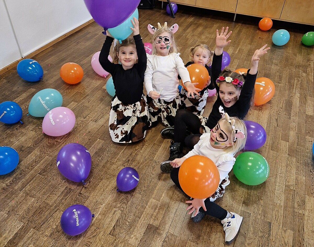 Die jüngsten Partygäste hatten eine Menge Spaß beim Rohrbacher Kinderfaschingsball. ⇒CTH (3)
