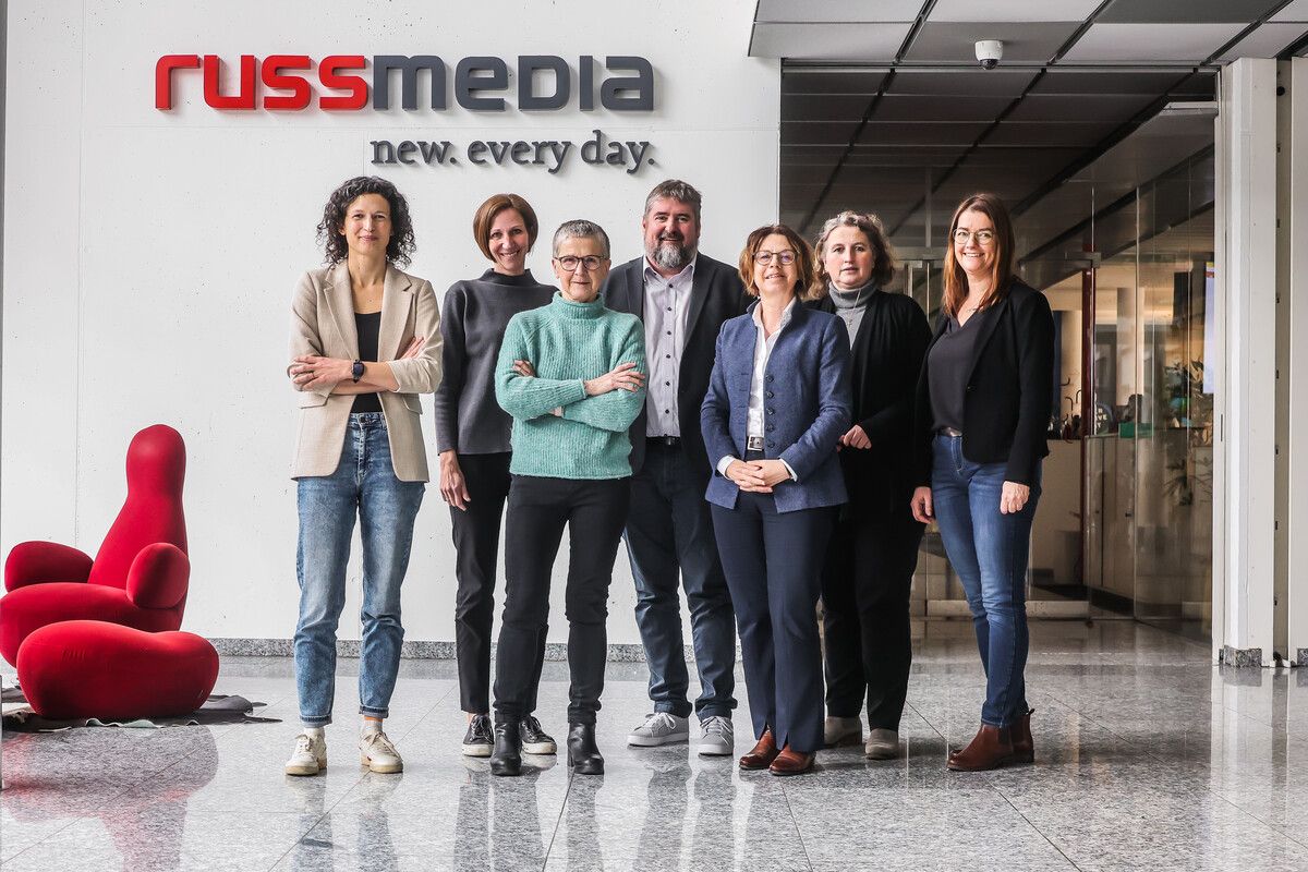 Die Jury: Beate Rhomberg, Petra Ilg, Marlies Mohr, Herbert Keim, Gabriele Graf, Sabine Wittmann und Claudia Mathis (v. l.). ⇒VN/Steurer