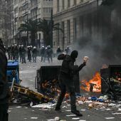 Ausschreitungen bei Demonstrationen