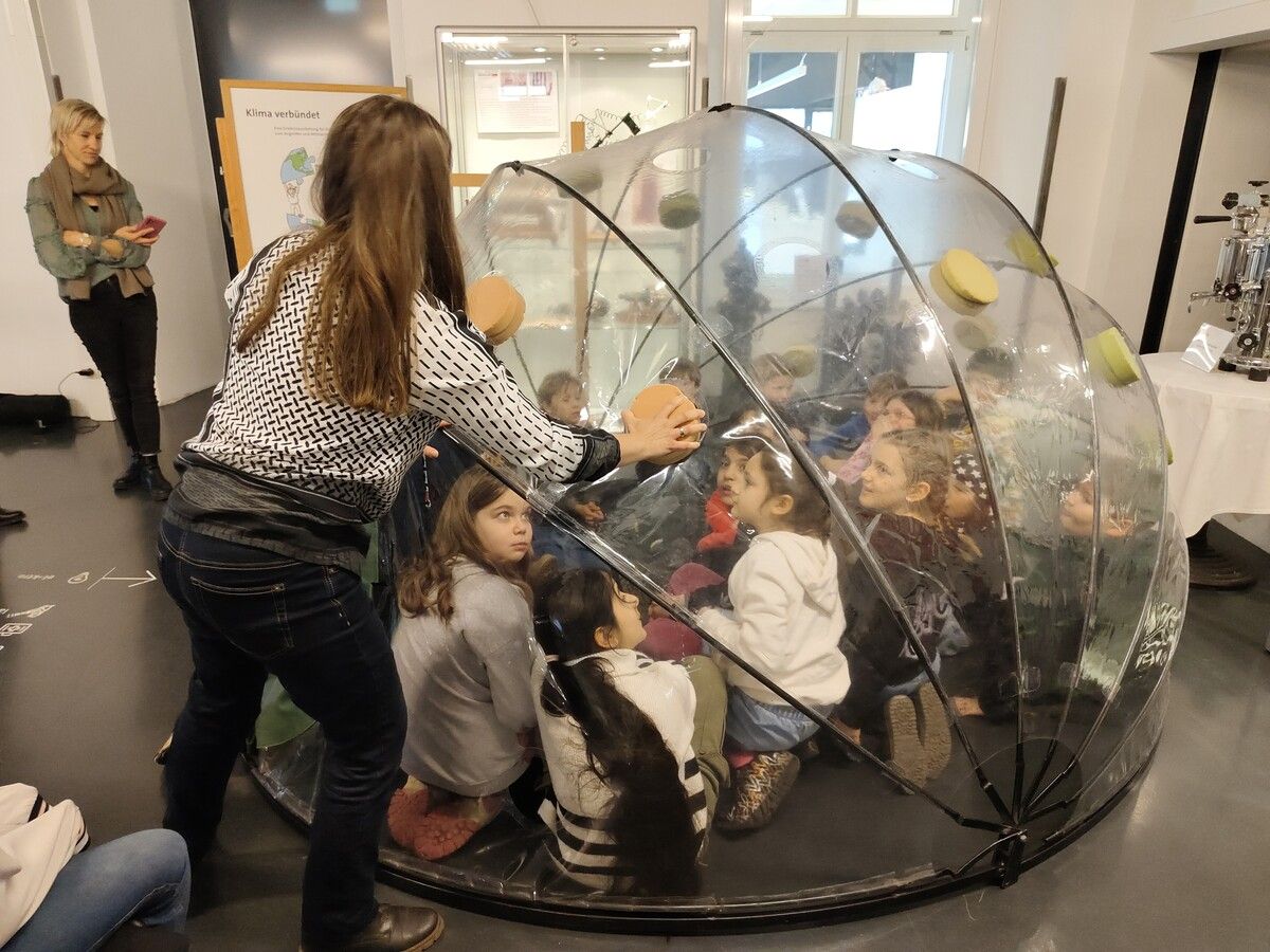 Die Schüler erleben die Erderwärmung unmittelbar.
