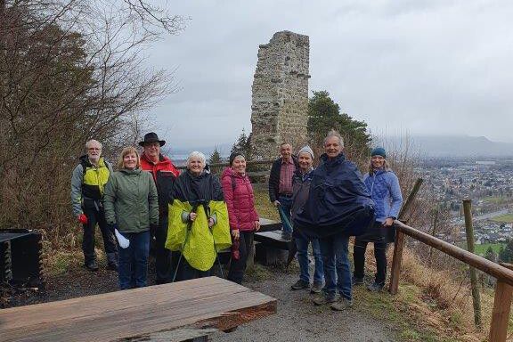 Die Truppe erlebte eine stimmungsvolle Wanderung mit schönem Blick auf den Bodensee.⇒Vorarlberg 50 plus