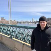 Marco Rossi über sein Leben­ in Minnesota und den ­Stanley-Cup. »C1