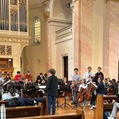Flashmob und Klangwelle durch Hard