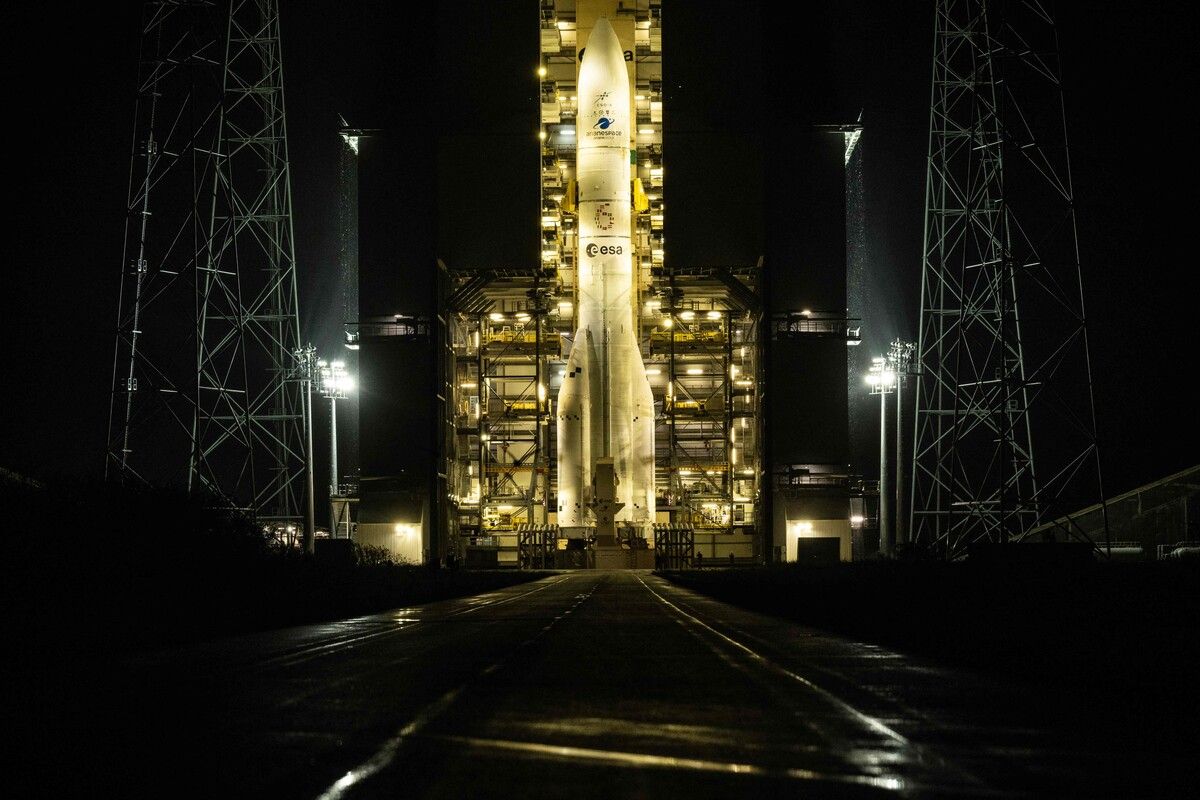 Kurz vor dem ersten kommerziellen Flug der neuen europäischen Trägerrakete Ariane 6 wurde der Start kurzfristig abgesagt. afp
