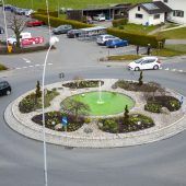 Giftgrünes Wasser in Höchst: Polizei gibt Entwarnung