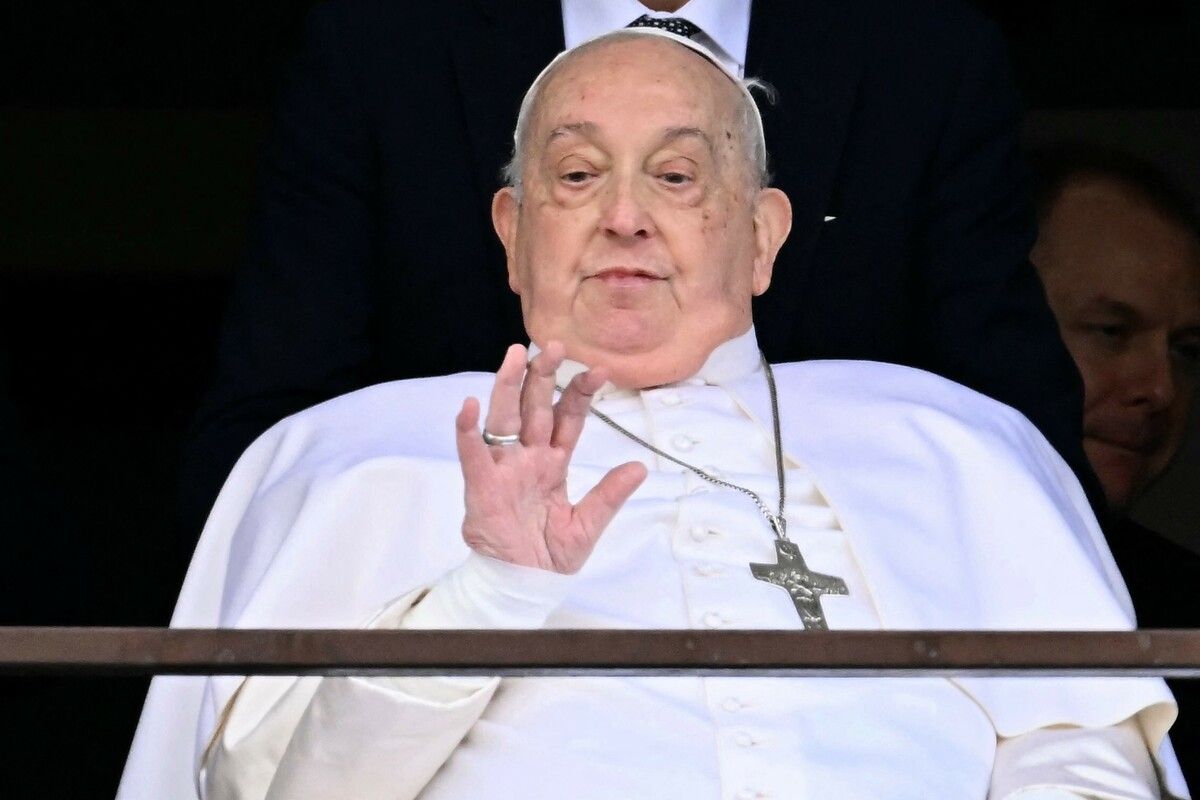 Noch ist unklar, ob der Papst zu Ostern öffentlich auftreten kann.⇒AFP