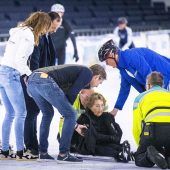 Prinzessin Margriet stürzt auf Eisbahn