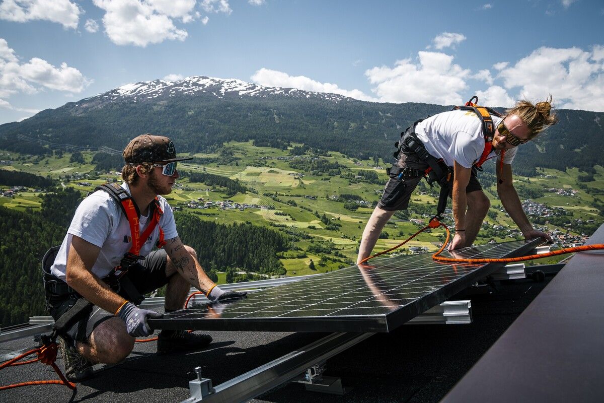 PV-Anlagen helfen, die Klimaziele zu erreichen.⇒Julian Voit