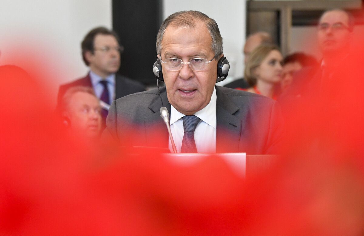 Sergei Lawrow verspottet den französischen Präsidenten.⇒APA