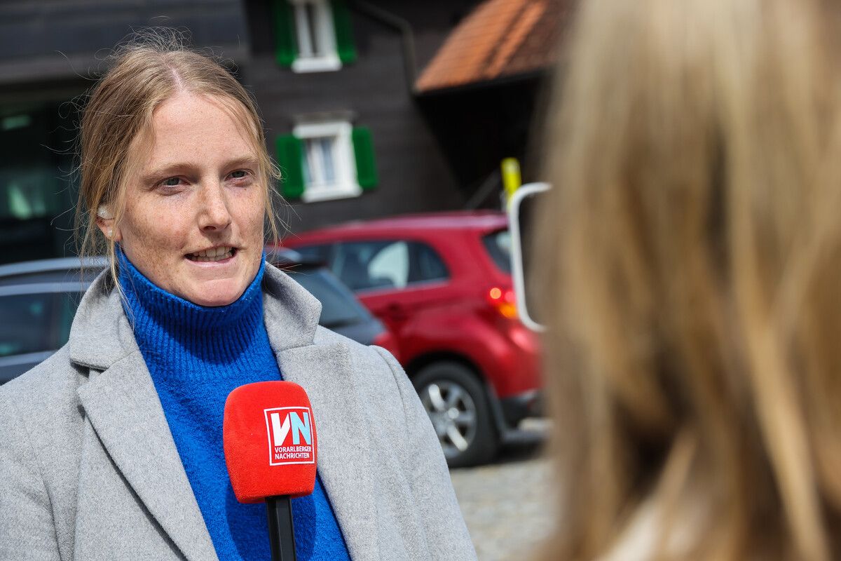 VN/VOL-Reporterteams, im Bild Kathi Schad, waren in Gemeinden vor Ort.⇒