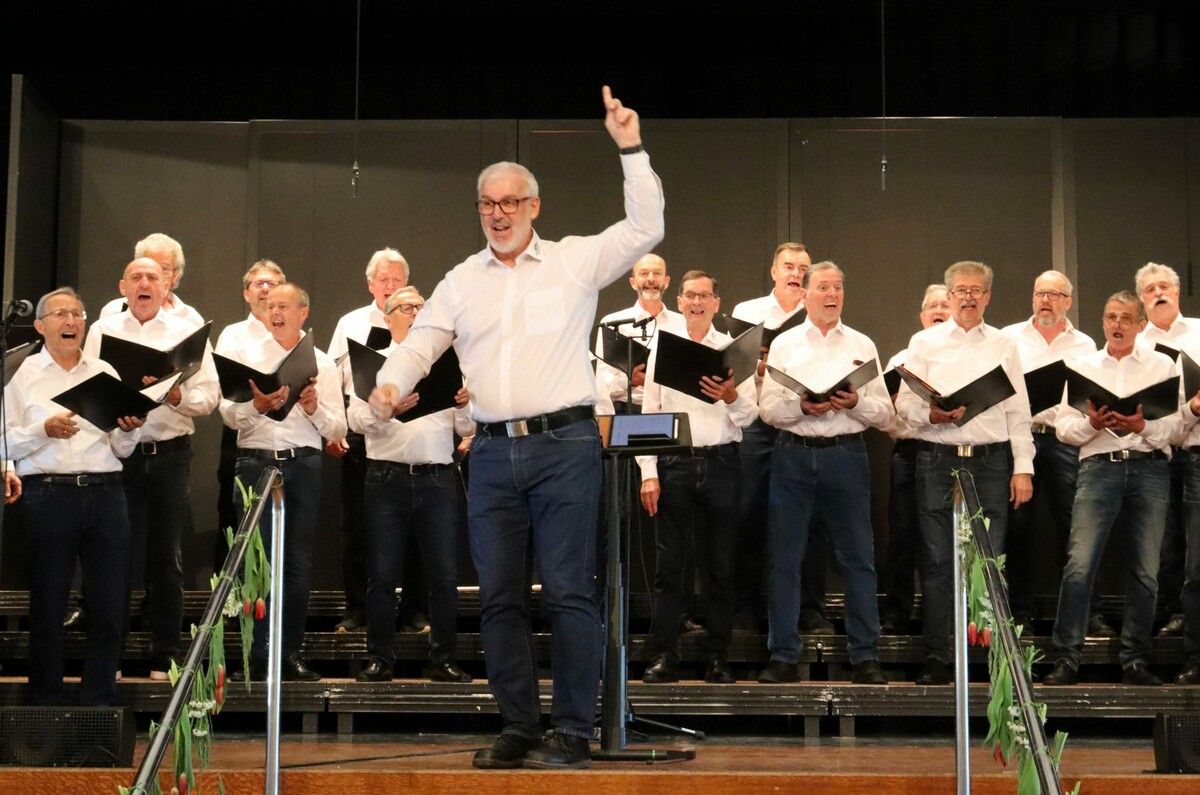 100 Jahre Männerchor Lauterach: Die Chormatinee Hofsteig am 4. Mai bringt Chöre, Gesang und Kulinarik in den Hofsteigsaal – mit freiem Eintritt!⇒Männerchor Lauterach